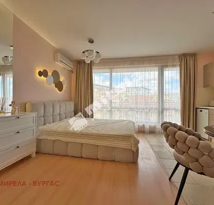 Снимка 5 — Едностаен апартамент в Бургас, к.к. Слънчев бряг