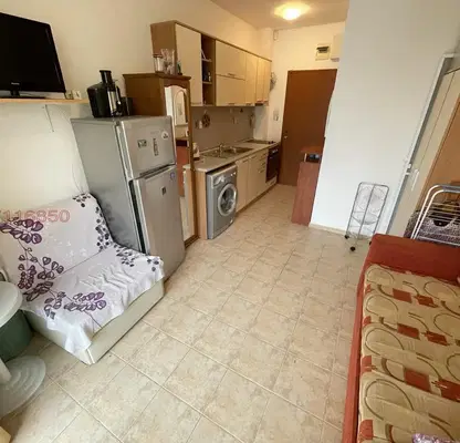 Снимка 3 — Едностаен апартамент в Бургас, к.к. Слънчев бряг