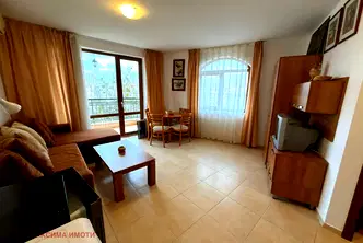 Двустаен апартамент в Бургас, к.к. Слънчев бряг
