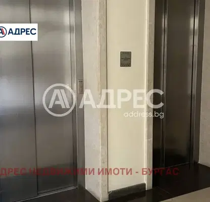 Снимка 4 — Двустаен апартамент в Бургас, к.к. Слънчев бряг