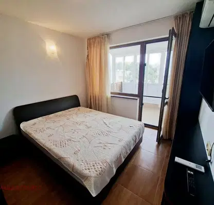 Снимка 5 — Двустаен апартамент с тераса в к.к. Слънчев бряг
