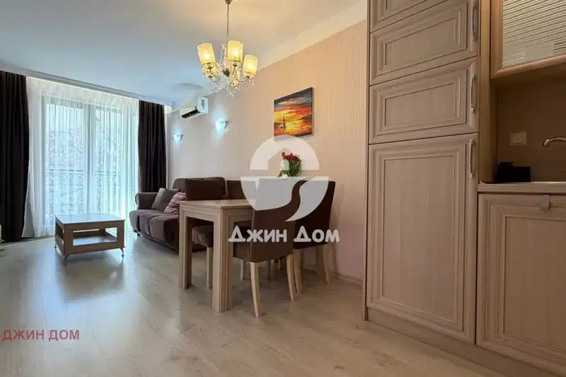 апартамент в Бургас, к.к. Слънчев бряг
