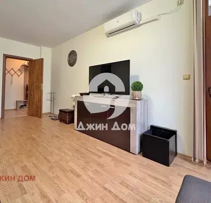 Снимка 3 — апартамент в Бургас, к.к. Слънчев бряг