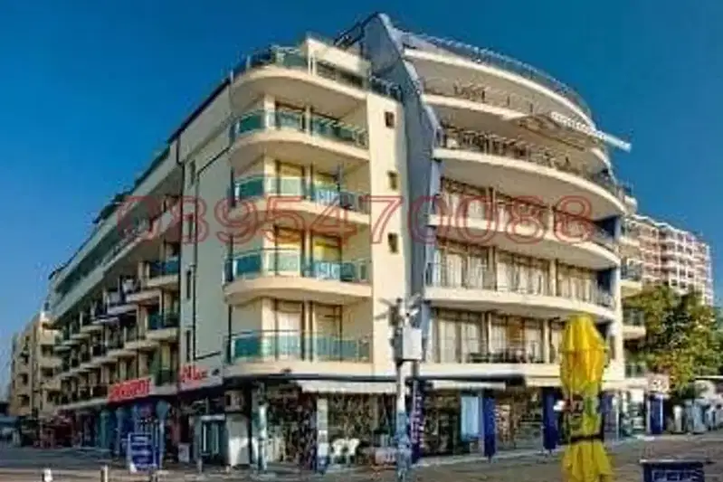 Three-room apartment with 3 terraces in Sunny Beach resort, first line
