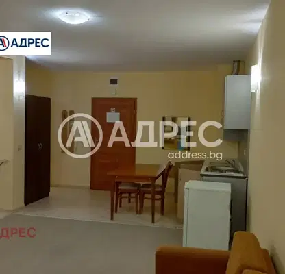 Снимка 3 — Едностаен апартамент с морска панорама в к.к. Златни пясъци, Варна