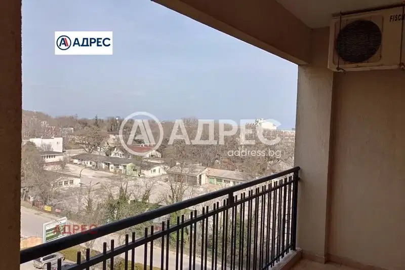 Едностаен апартамент с морска панорама в к.к. Златни пясъци, Варна