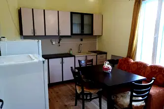 Тристаен апартамент в Кърджали, Център
