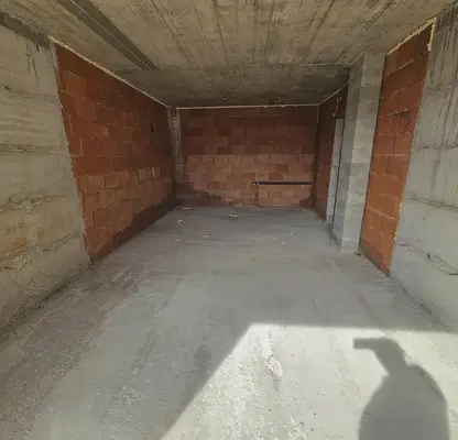 Photo 2 — 3-bedroom apartment in Kyrdjali, Centyr