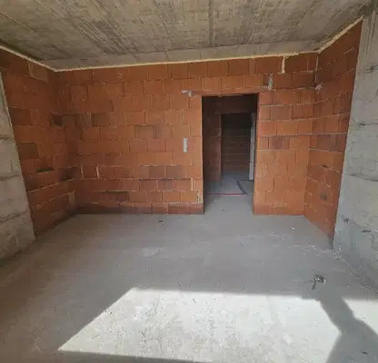Photo 5 — 3-bedroom apartment in Kyrdjali, Centyr