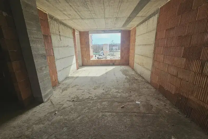 3-bedroom apartment in Kyrdjali, Centyr