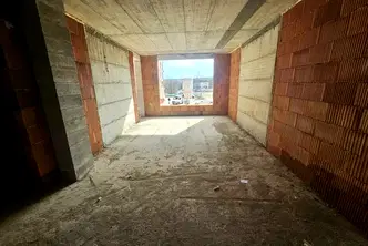Тристаен апартамент в Кърджали, Център