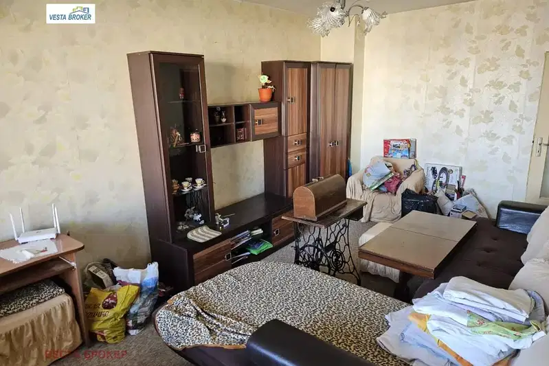 Двустаен апартамент в Кърджали, Възрожденци