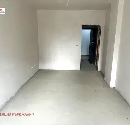 Снимка 2 — апартамент в Кърджали, Възрожденци