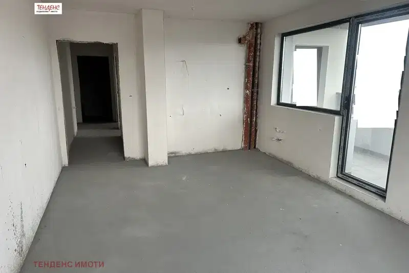 3-bedroom apartment in Kyrdjali, Vyzrojdenci