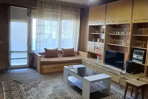 Двустаен апартамент във Велико Търново, Лясковец