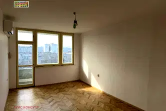 Двустаен апартамент в Монтана, Пъстрина