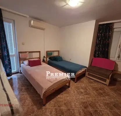 Photo 5 — 3-bedroom apartment in Oblast Burgas, Nesebyr