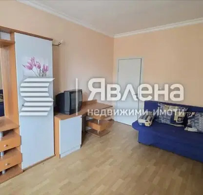 Снимка 3 — Тристаен апартамент в Бургас, Несебър