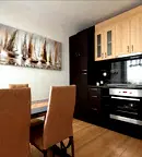 Тристаен апартамент в Бургас, Несебър