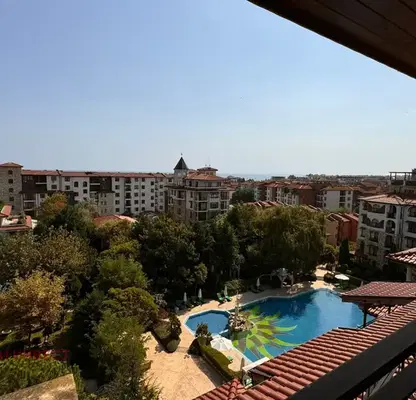 Photo 2 — 4-bedroom apartment in Oblast Burgas, Nesebyr
