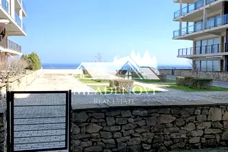 апартамент в Бургас, Обзор