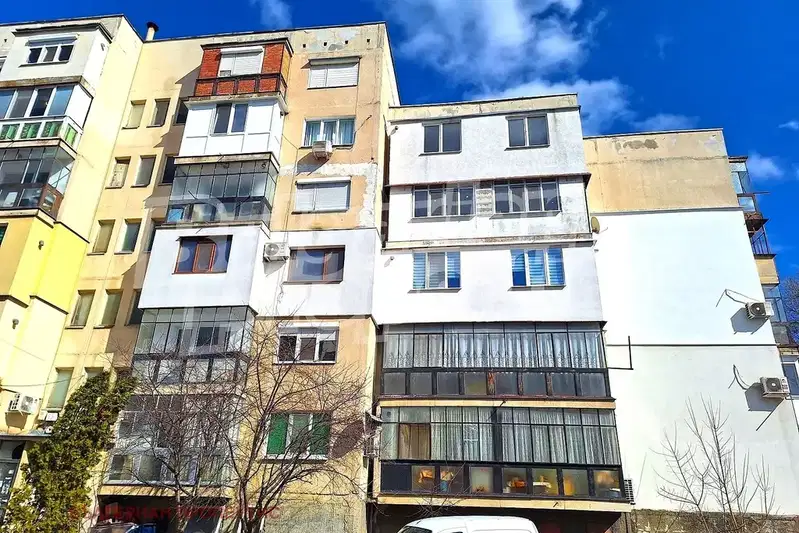 3-bedroom apartment in Oblast Veliko Tyrnovo, Pavlikeni