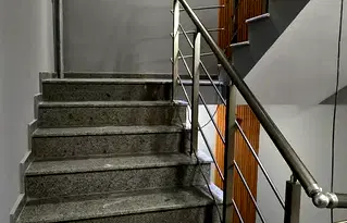Тристаен апартамент в Пазарджик, Център