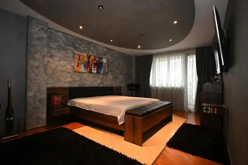 apartment in Pernik, Centyr