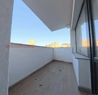 Снимка 4 — Двустаен апартамент 71 кв.м в кв. Изток, Перник с тераса