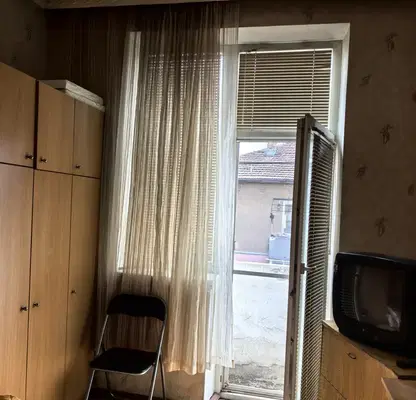 Снимка 3 — апартамент в Перник, Изток