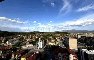 апартамент в Перник, Изток