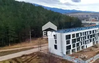 апартамент в Перник, Изток