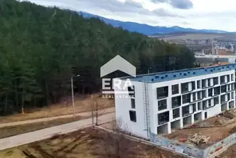 апартамент в Перник, Изток