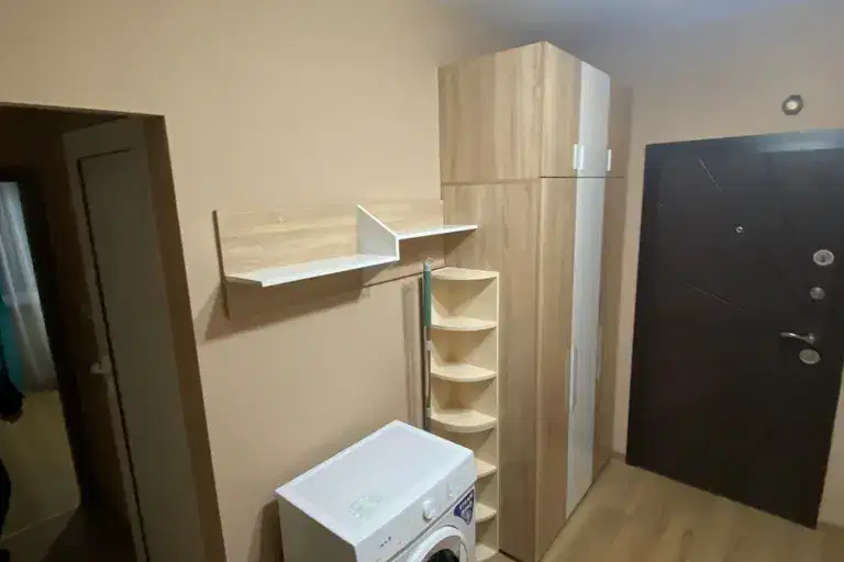 апартамент в Перник, Изток