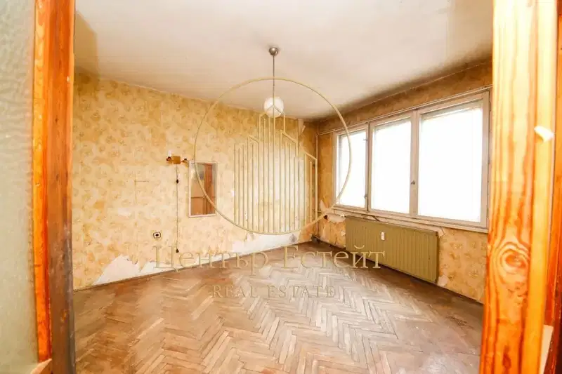 3-bedroom apartment in Pleven, Idealen Centyr