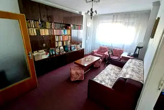 апартамент в Плевен, Идеален център