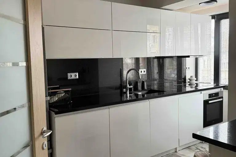 4-bedroom apartment in Pleven, Idealen Centyr