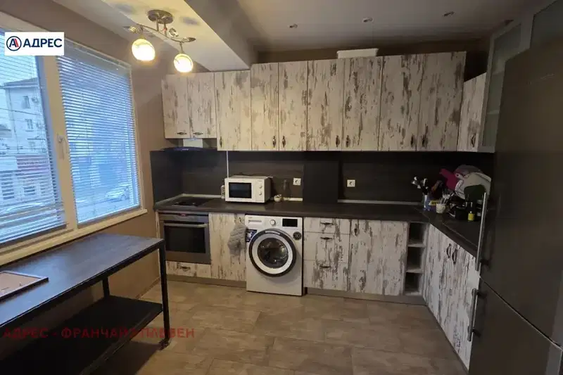apartment in Pleven, Idealen Centyr