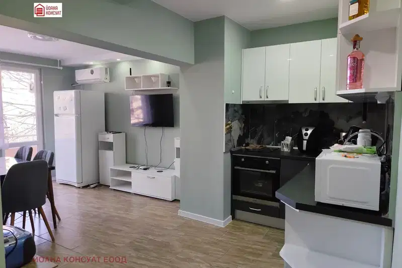 3-bedroom apartment in Pleven, Idealen Centyr