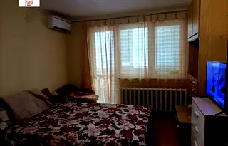 апартамент в Плевен, Широк център