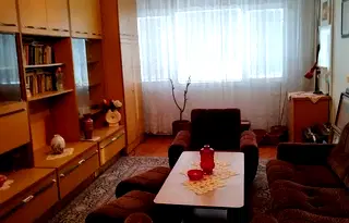 Тристаен апартамент в Плевен, Широк център