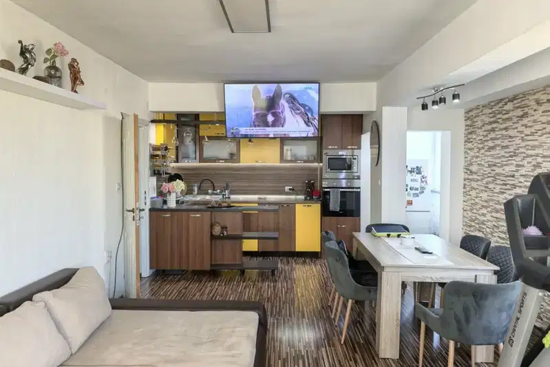 3-bedroom apartment in Pleven, Shirok Centyr