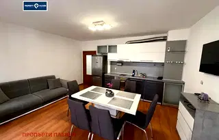 апартамент в Плевен, Широк център