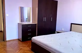 апартамент в Плевен, Широк център