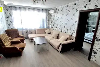 Тристаен апартамент в Плевен, Широк център
