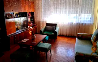 Тристаен апартамент в Плевен, Сторгозия