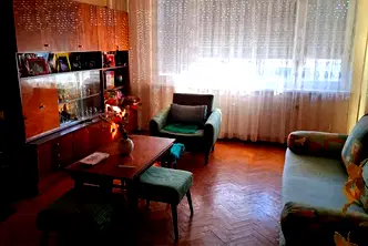 Тристаен апартамент в Плевен, Сторгозия