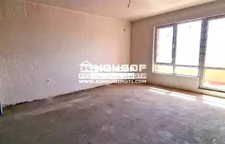 Тристаен апартамент в Беломорски, Пловдив с две тераси