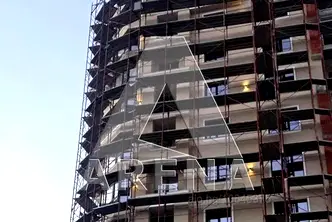 Тристаен апартамент с две тераси в Център, Пловдив