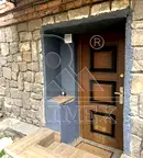 Тристаен апартамент с две самостоятелни помещения в Център, Пловдив